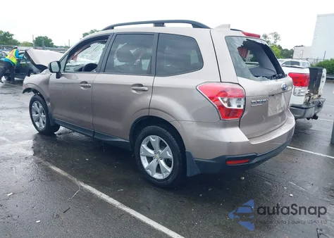 2016 Subaru Forester 2.5I Premium z USA, uszkodzony, nr VIN JF2SJADC5GH439059